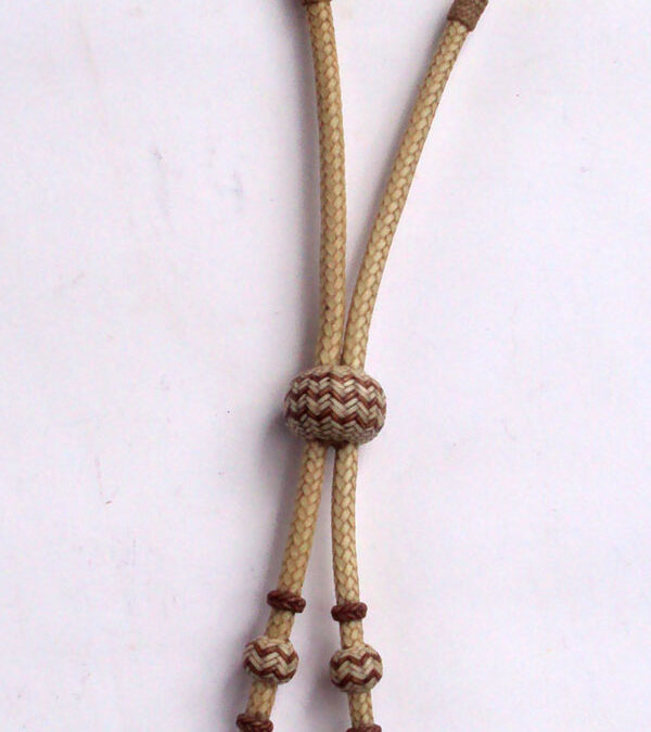 48.Necklace-braided-rawhide-and-horsehair-Maximo-Prado