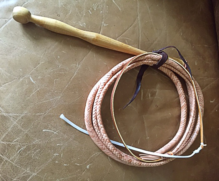 Kangaroo Stockwhip with Osage Orange Handle by Krist King