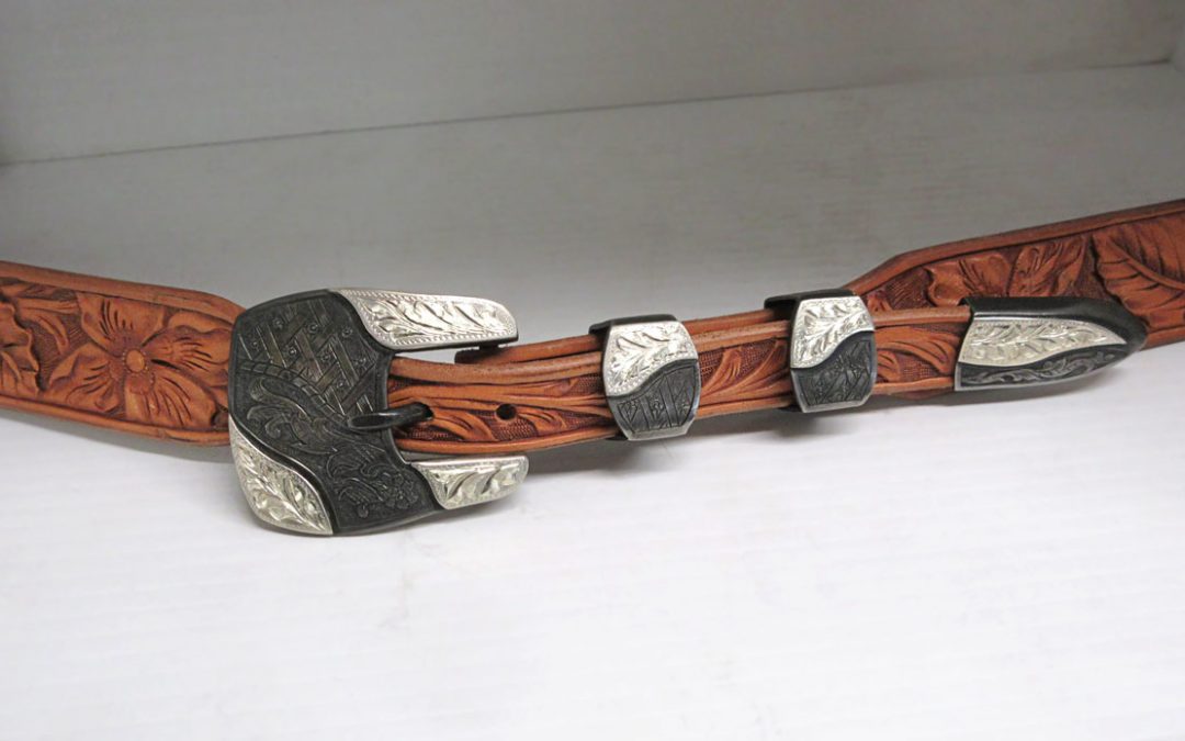 ART 12. 3/4” Four Piece Buckle Set by Buddy Knight