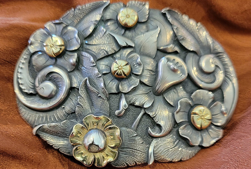 Buckle by Javier Ribeyrol
