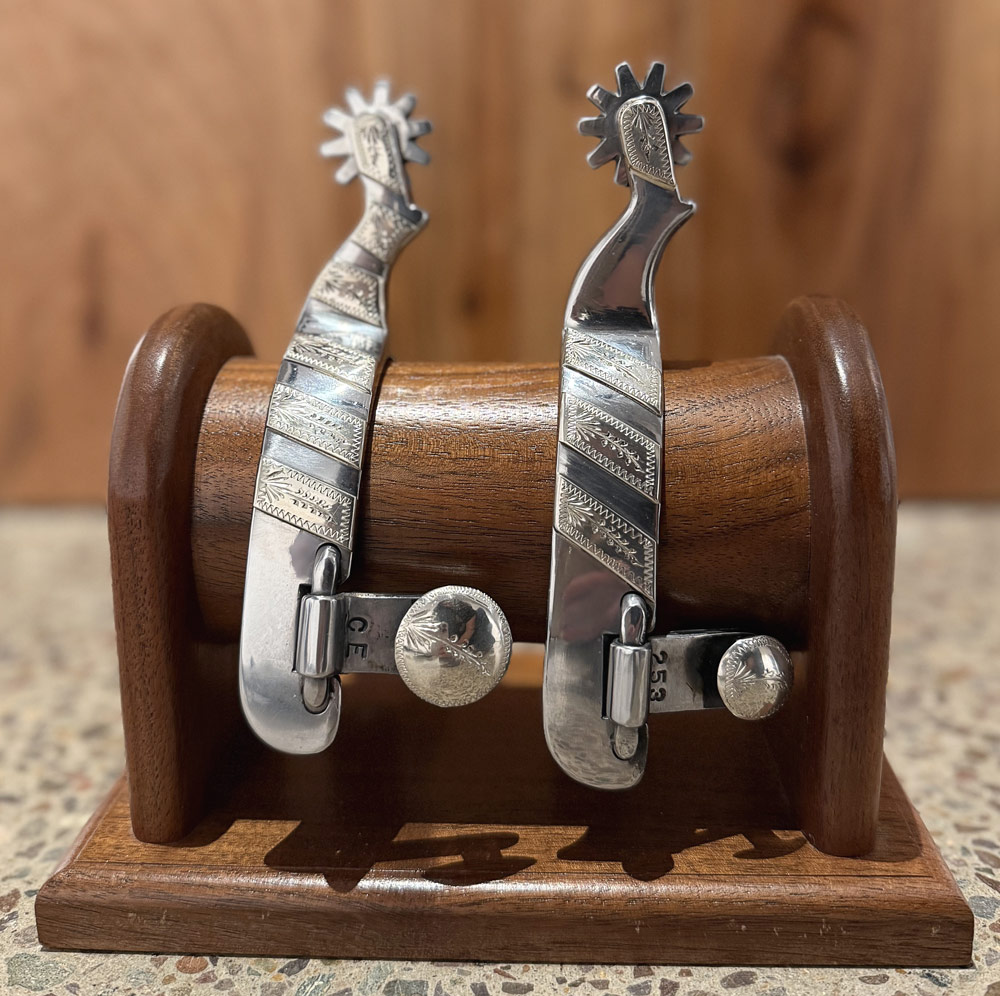 Mankato Style Spur Strap Buckles on Custom Straps by Baru Forrel