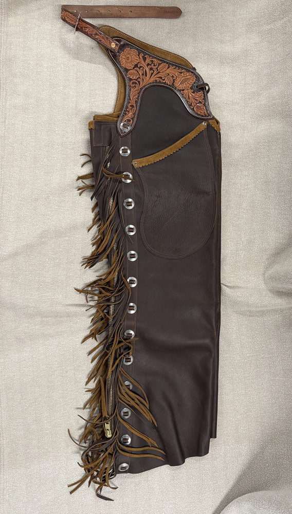 Mankato Style Spur Strap Buckles on Custom Straps by Baru Forrel
