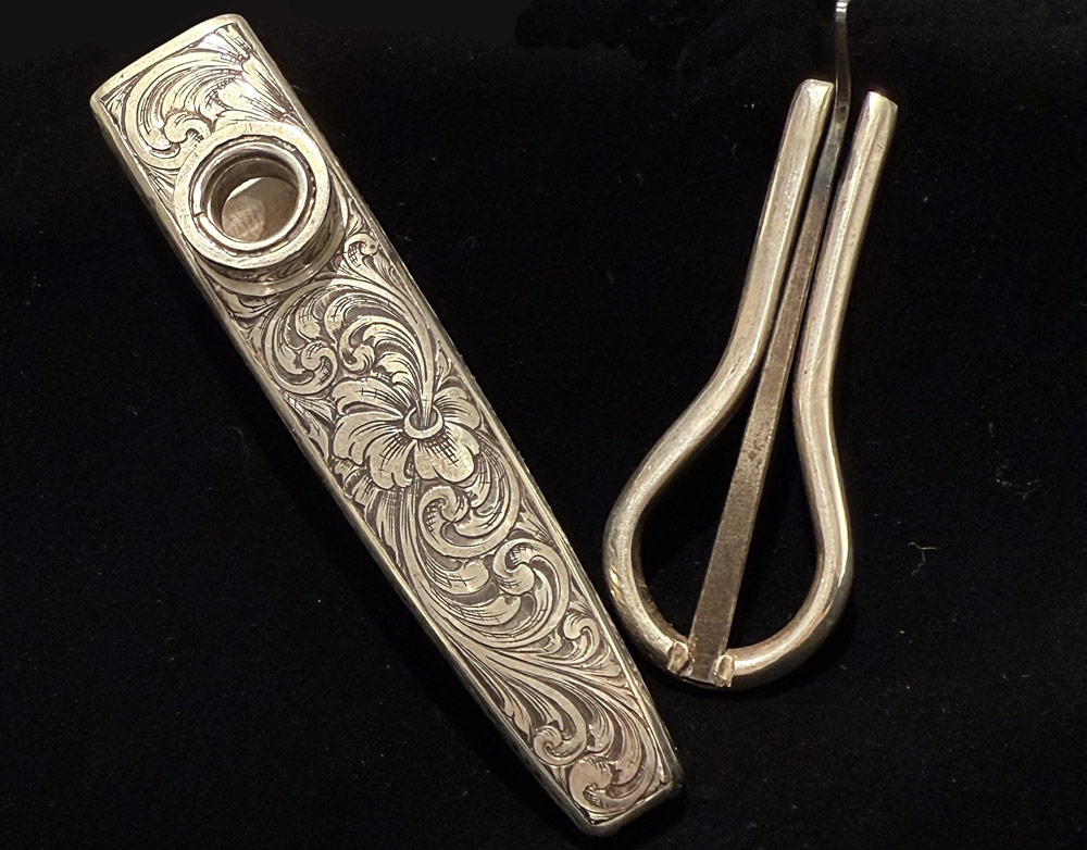 Mankato Style Spur Strap Buckles on Custom Straps by Baru Forrel