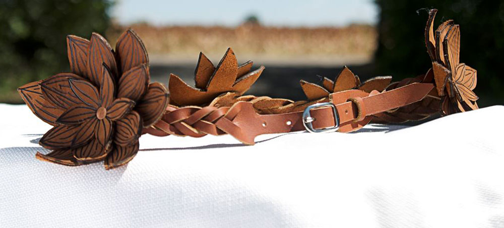 Mankato Style Spur Strap Buckles on Custom Straps by Baru Forrel