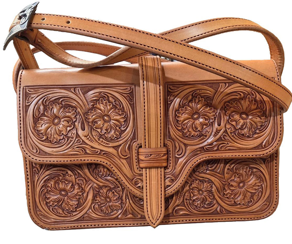 Mankato Style Spur Strap Buckles on Custom Straps by Baru Forrel